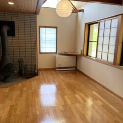 暖炉あり居間
