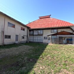 ＜岩岳新田＞昔の元民宿 
